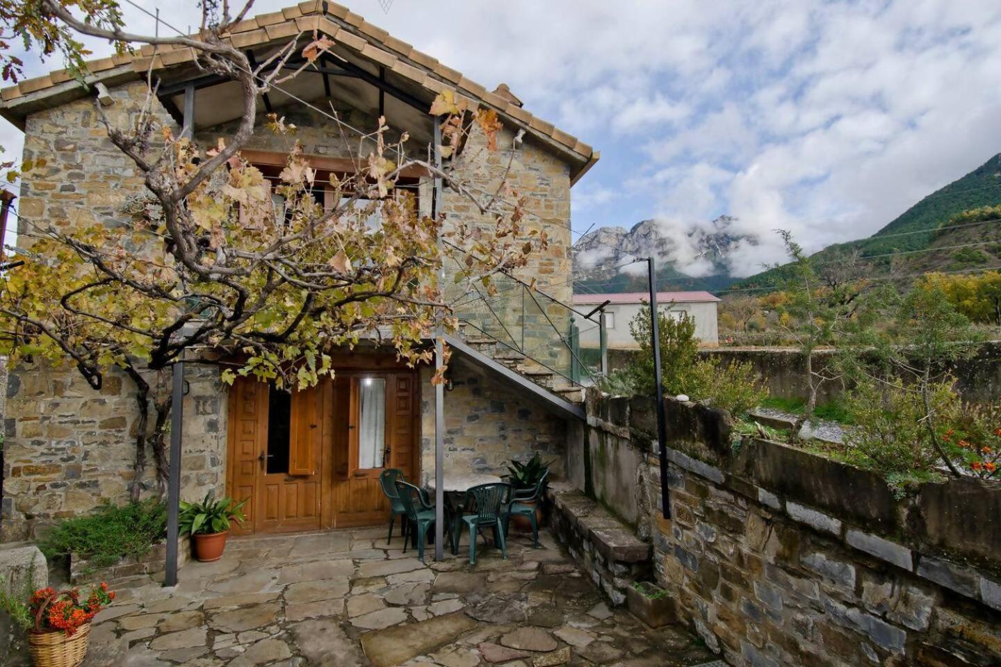 El Cajigar Ordesa Ainsa Casa Rural Laspuña Eksteriør billede